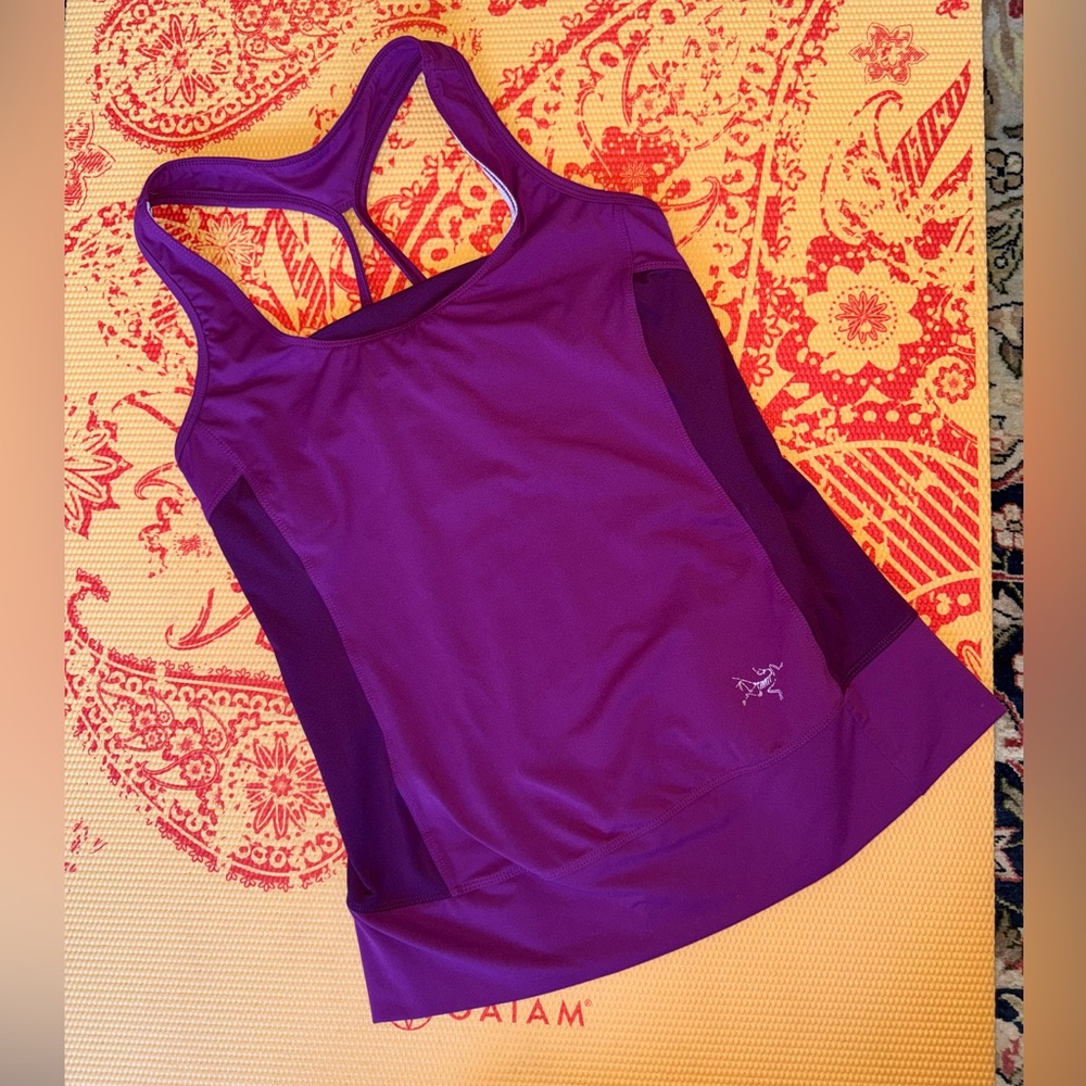 Arc'teryx Women's Purple Activewear Top